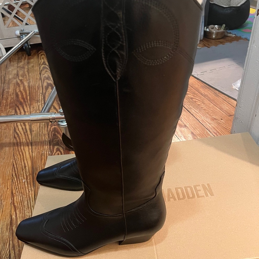 Steve Madden Dollie Black Leather Boots